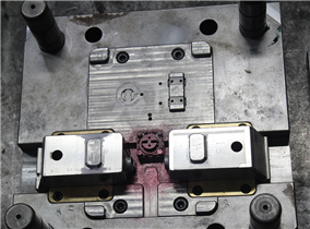 Stamping mold